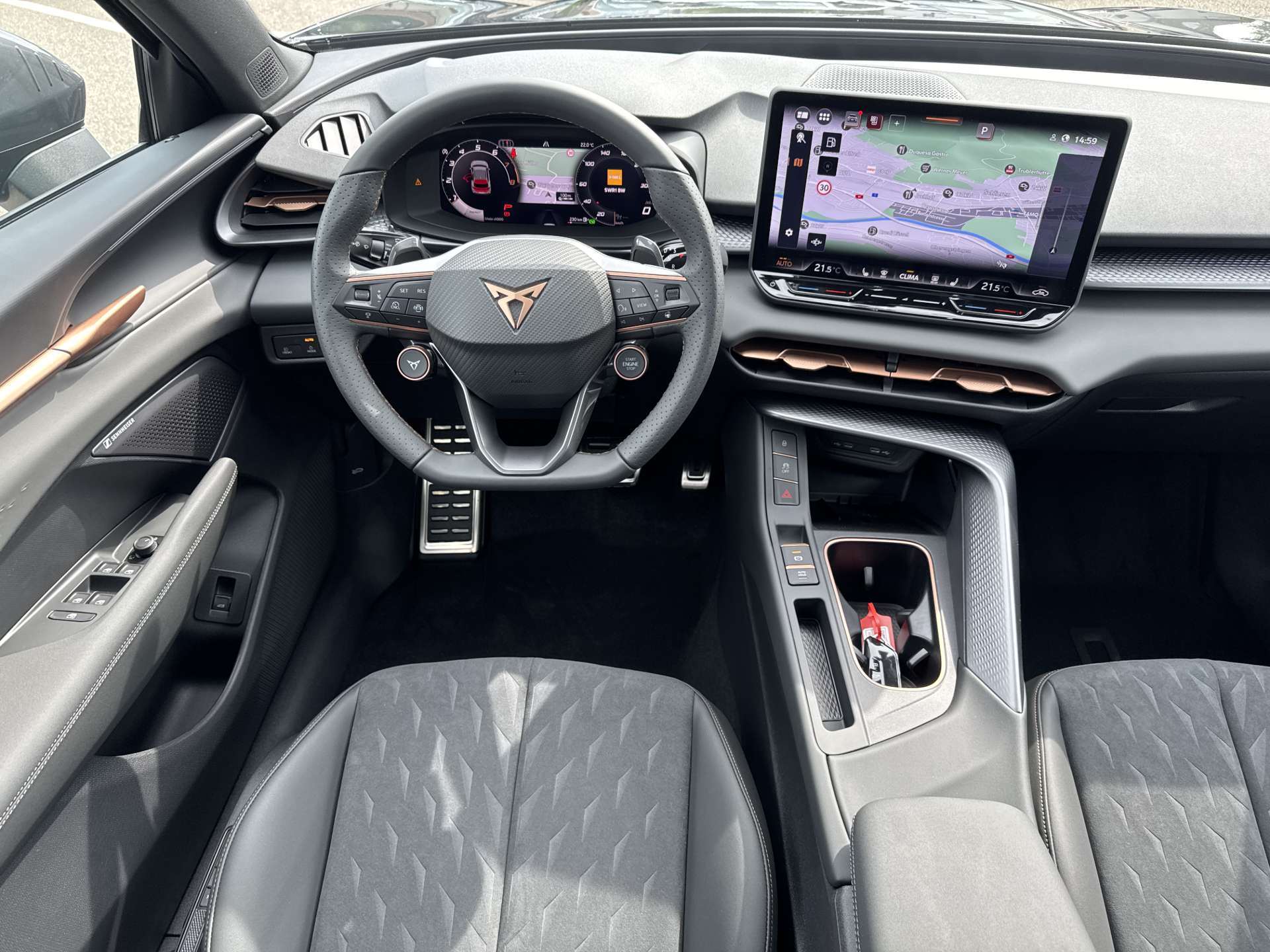 CUPRA Terramar 2.0 TSi 4Drive VZ 265PS DSG-Automat-image-4