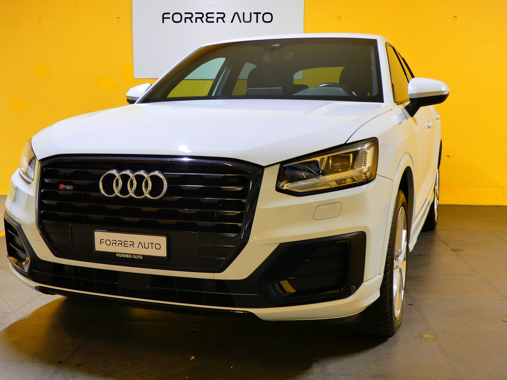 AUDI Q2 2.0 TDI sport quattro S-tronic-image-2