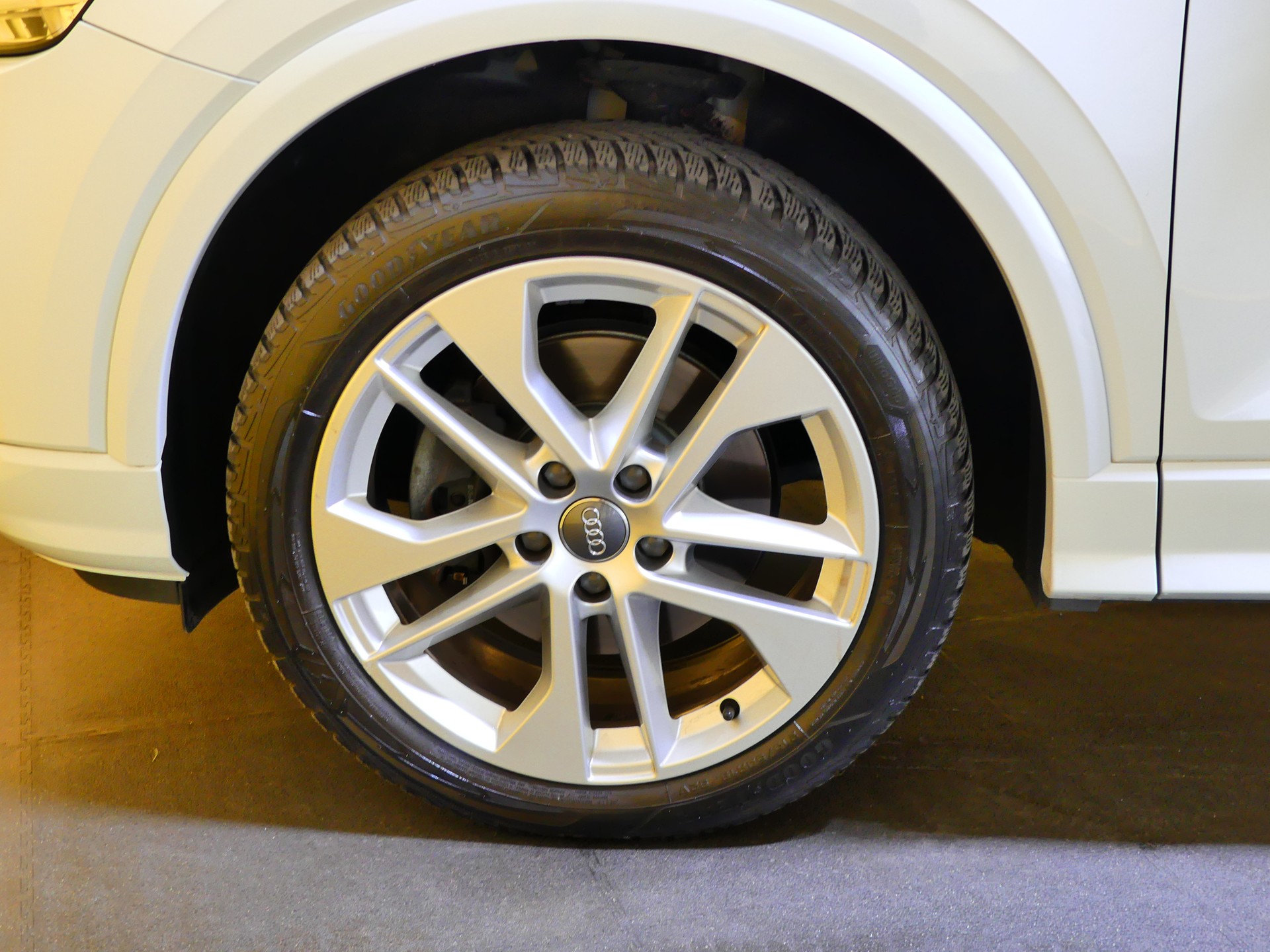 AUDI Q2 2.0 TDI sport quattro S-tronic-image-9
