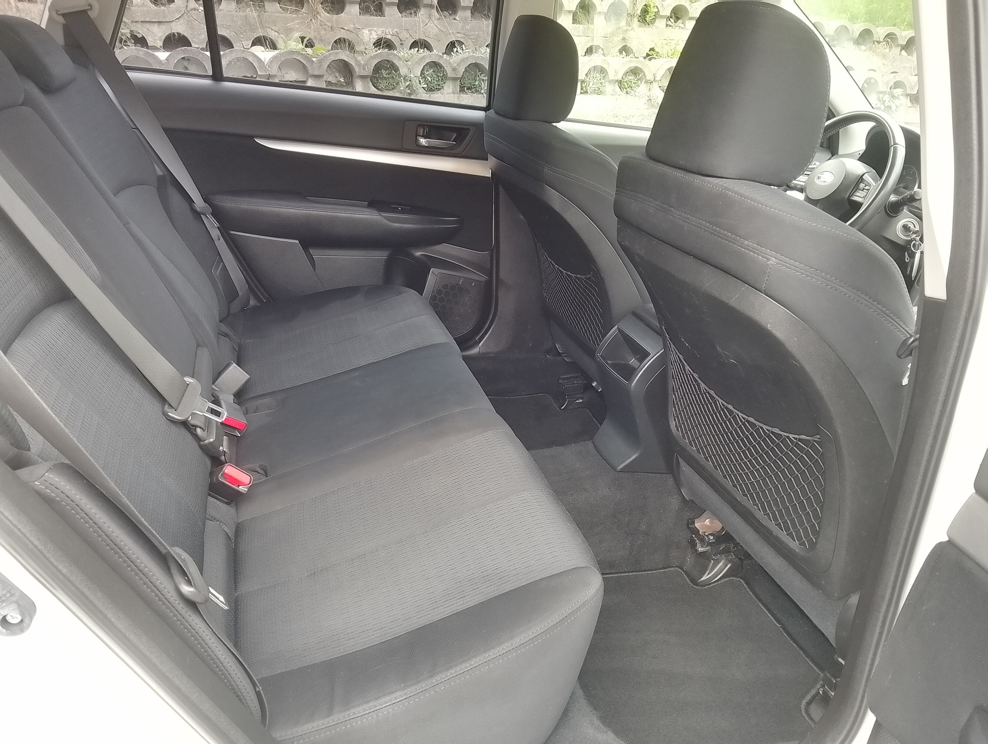 SUBARU Legacy 2.0i Swiss AWD Lineartronic-image-14