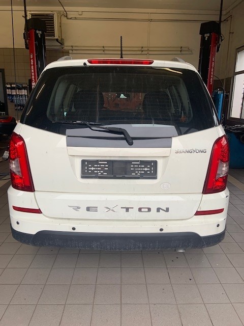 KGM-SsangYong Rexton RX200 e-XDi Crystal 2WD-image-5