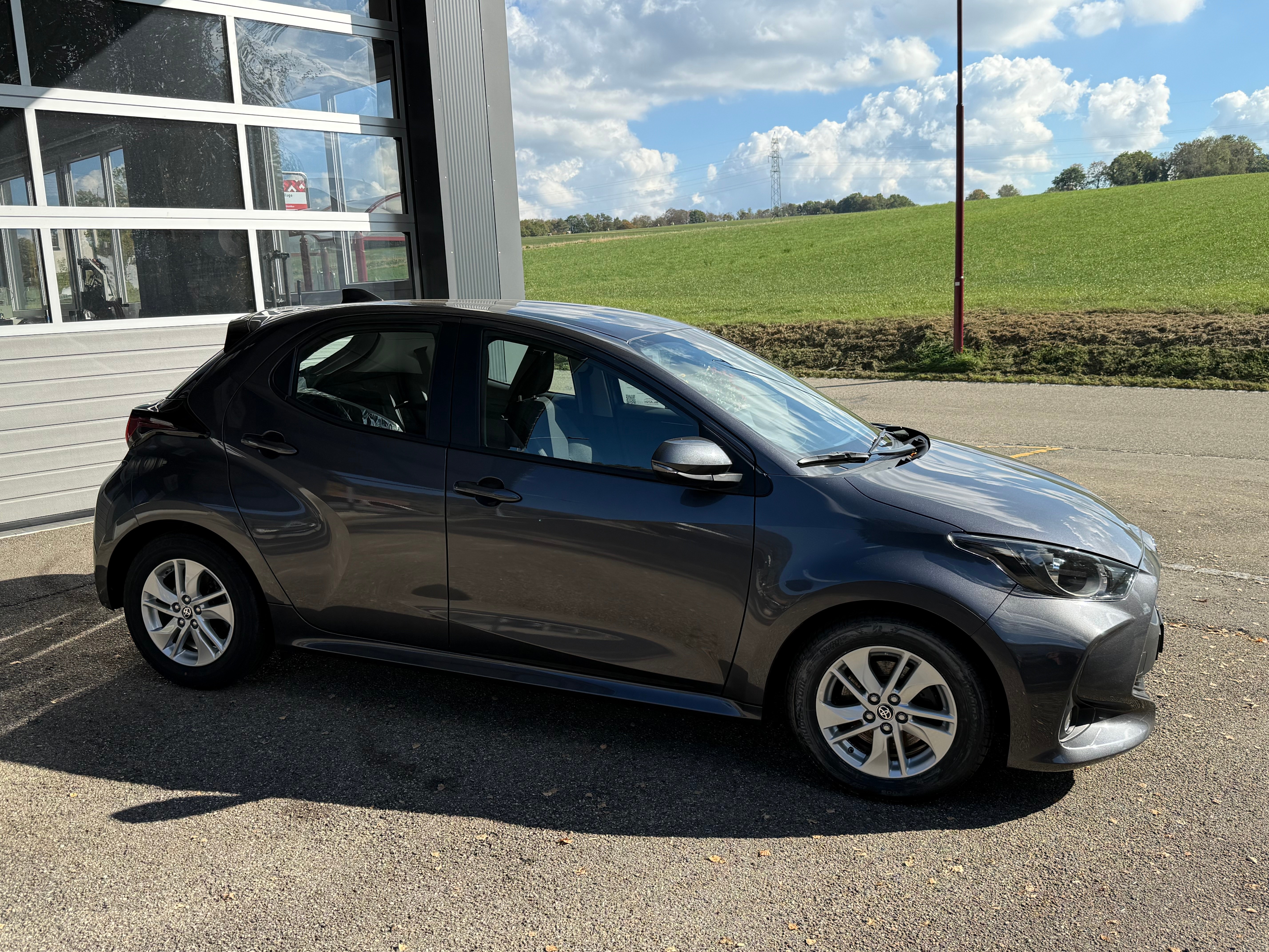 Car photo