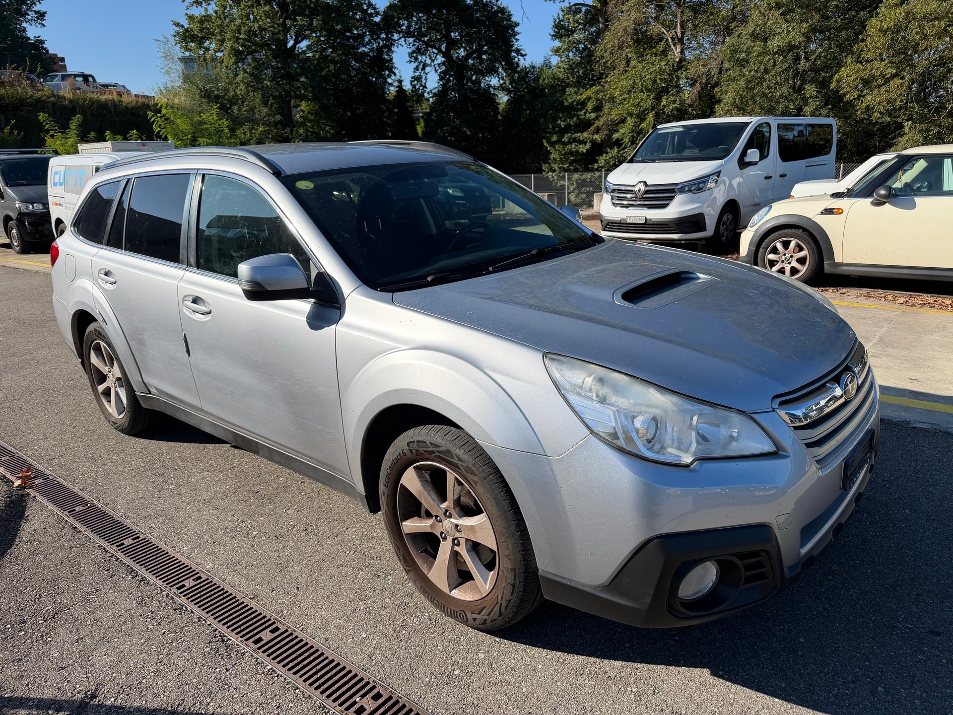 SUBARU Outback 2.0D Swiss Country AWD Lineartronic-image-1