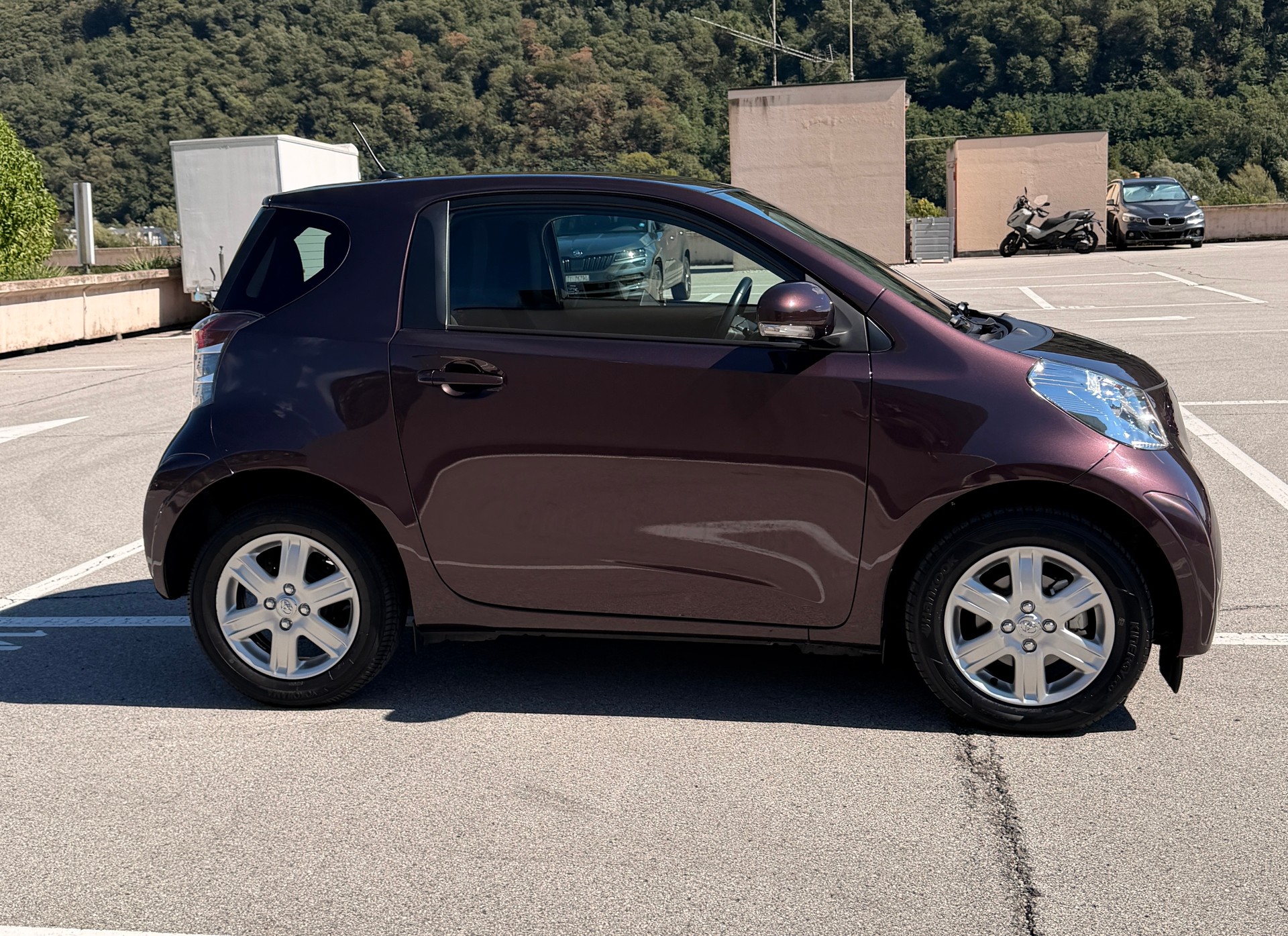 TOYOTA iQ2 1.0 VVT-i-image-7