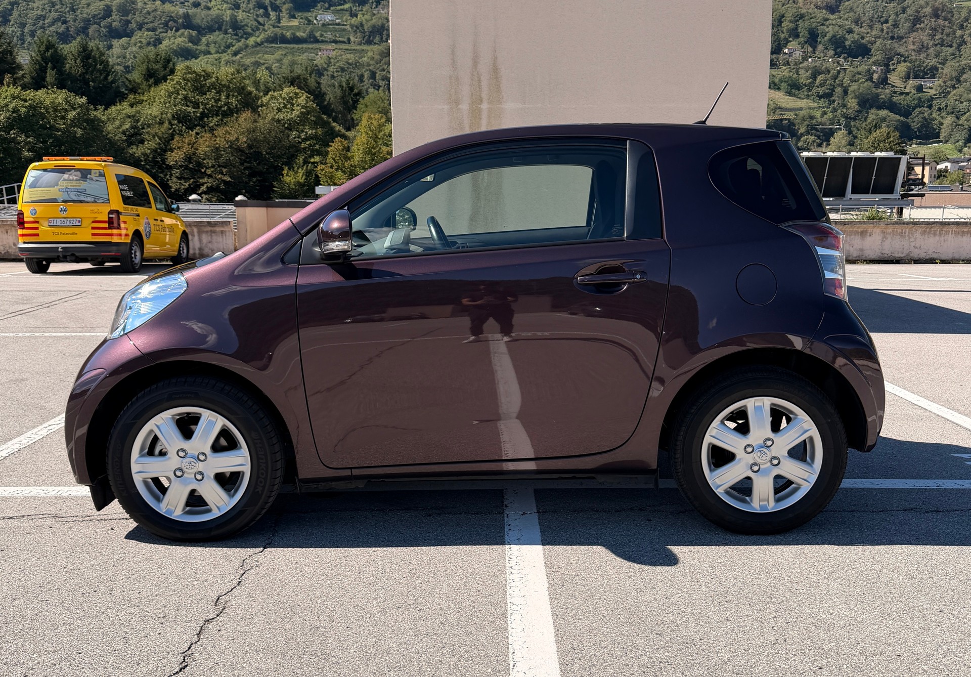 TOYOTA iQ2 1.0 VVT-i-image-6