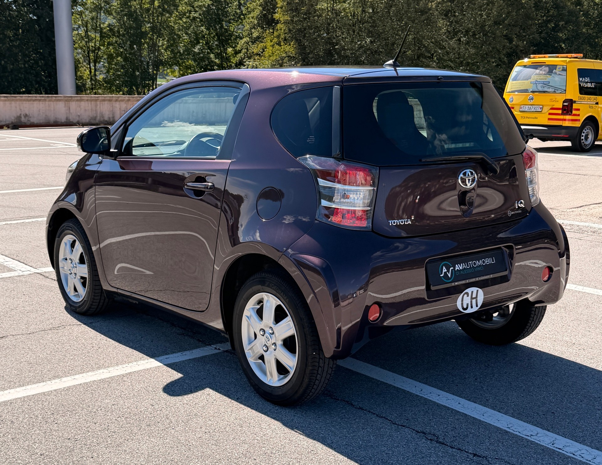 TOYOTA iQ2 1.0 VVT-i-image-4