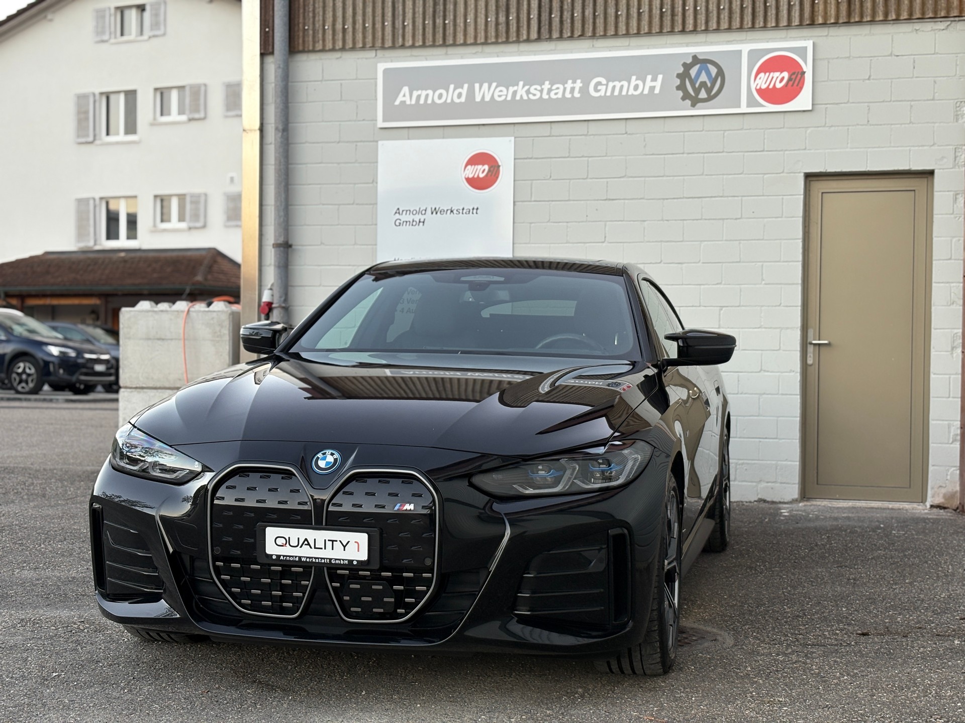 BMW i4 M50 M Sport Pro-image-0