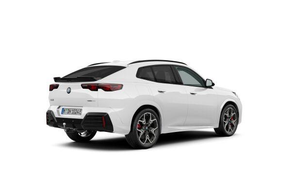 BMW iX2 30 xDrive M Sport-image-1