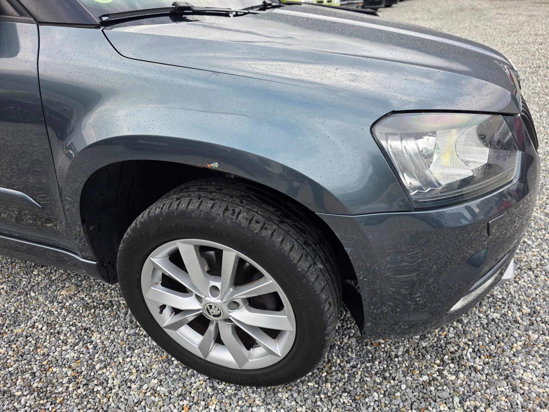 SKODA Yeti 2.0 TDI Style Outdoor 4x4 DSG-image-10