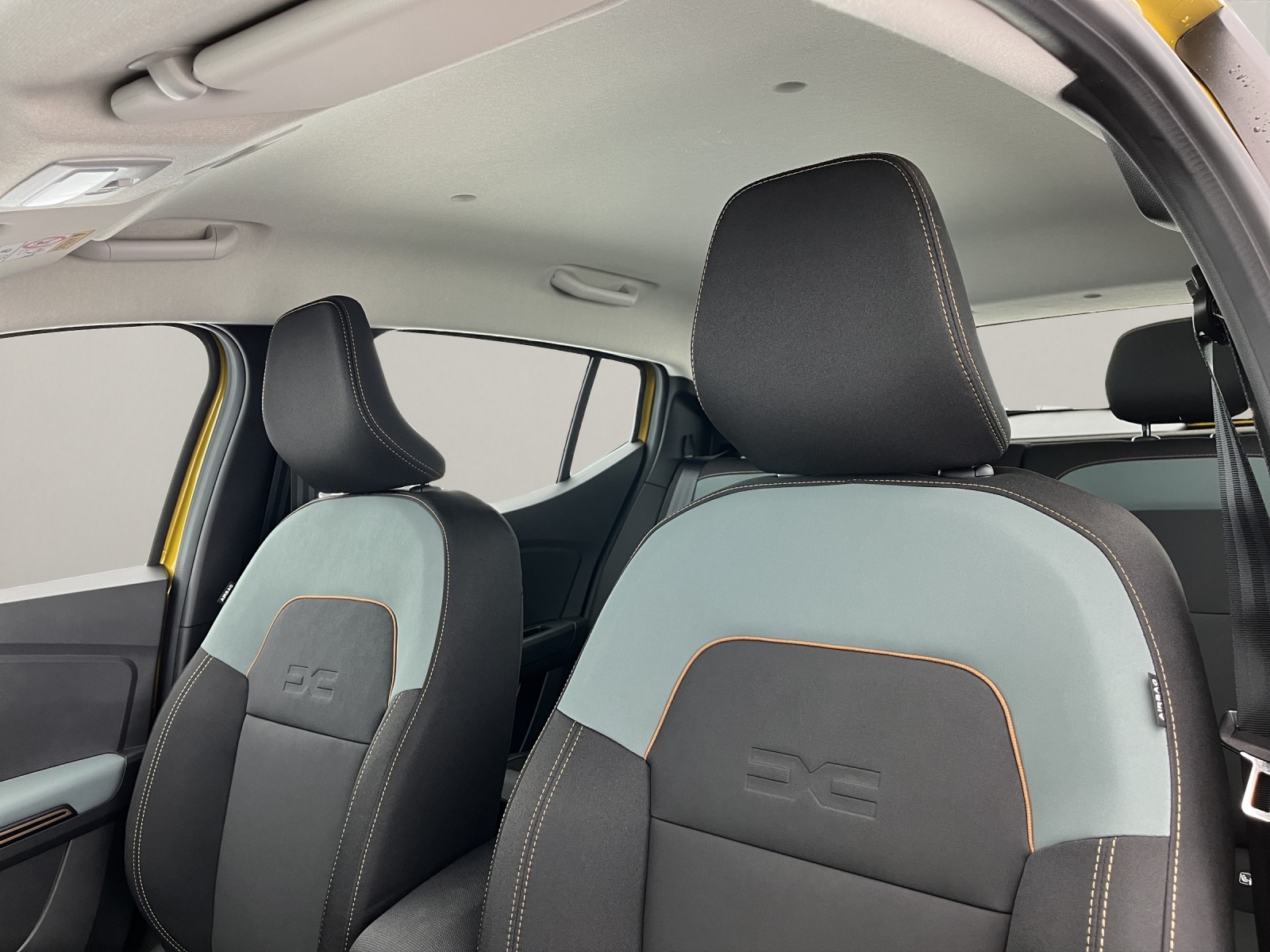 DACIA Sandero 1.0 TCe 110 Stepway Extreme-image-14