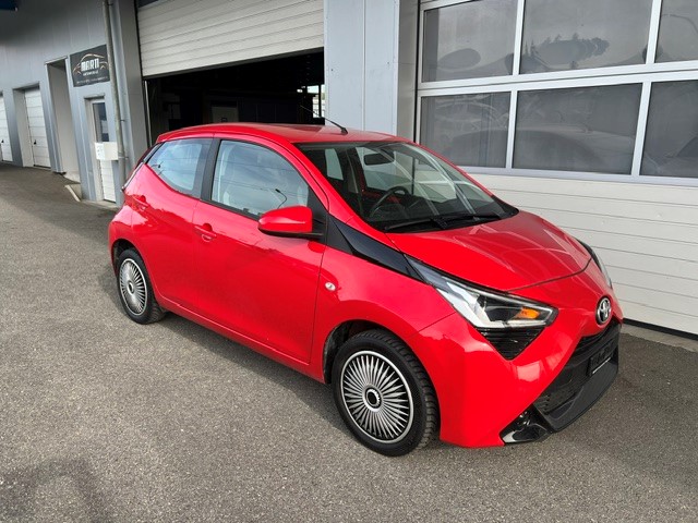 TOYOTA Aygo 1.0 VVT-i x-play-image-2