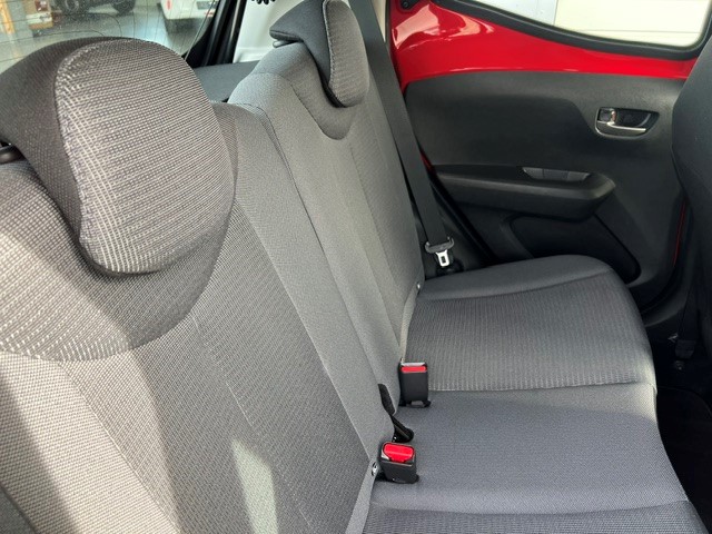 TOYOTA Aygo 1.0 VVT-i x-play-image-19