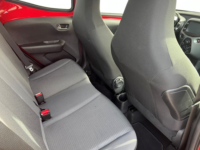 TOYOTA Aygo 1.0 VVT-i x-play-image-18