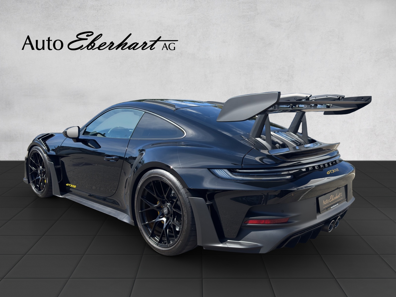 PORSCHE 911 GT3 RS Akrapovic-showroom-element-1