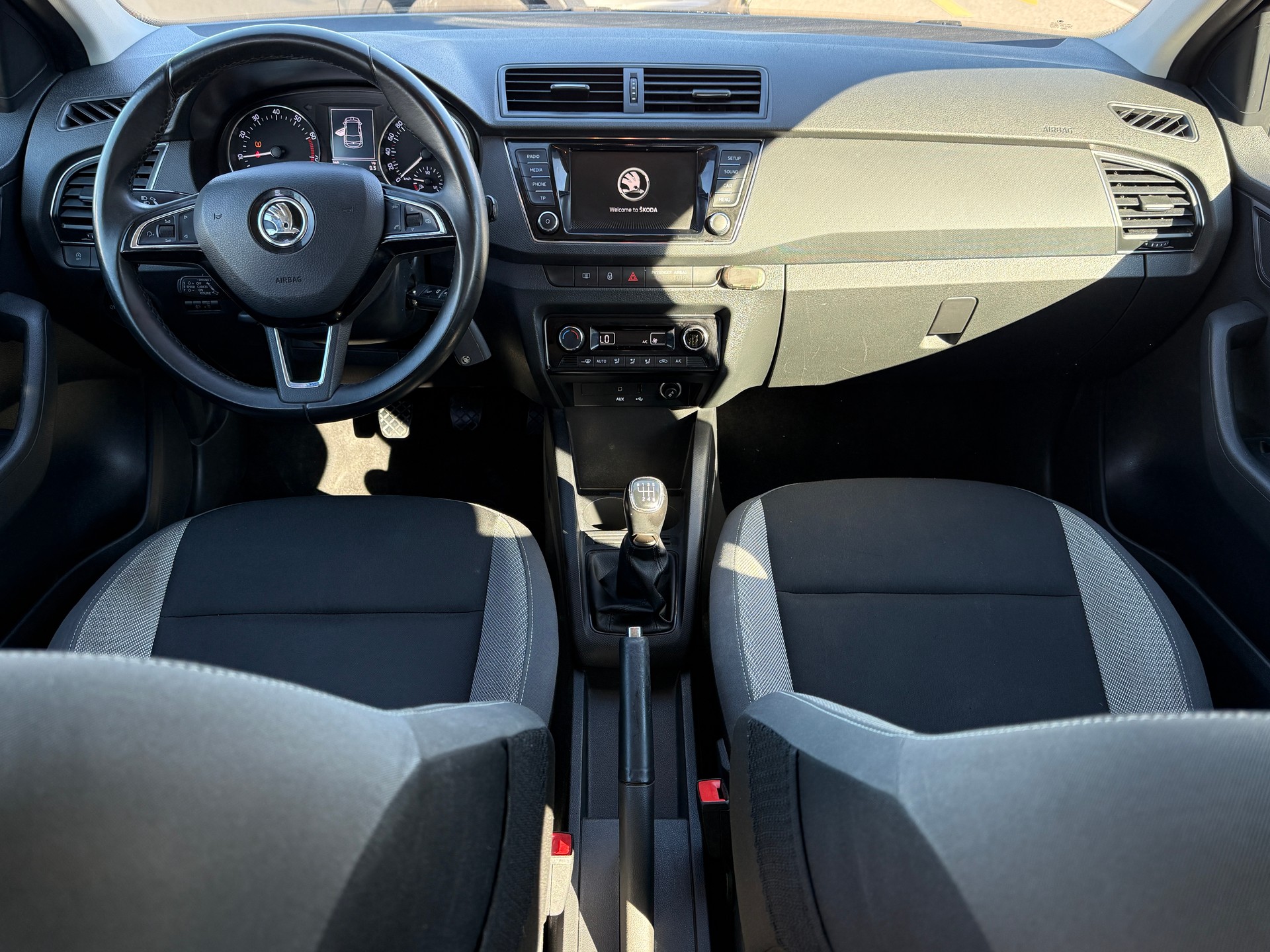 SKODA Fabia 1.0 TSI Ambition - Nouvelle Expertise du Jour Octobre 2026 - Grand Service fait à Jour !-image-21