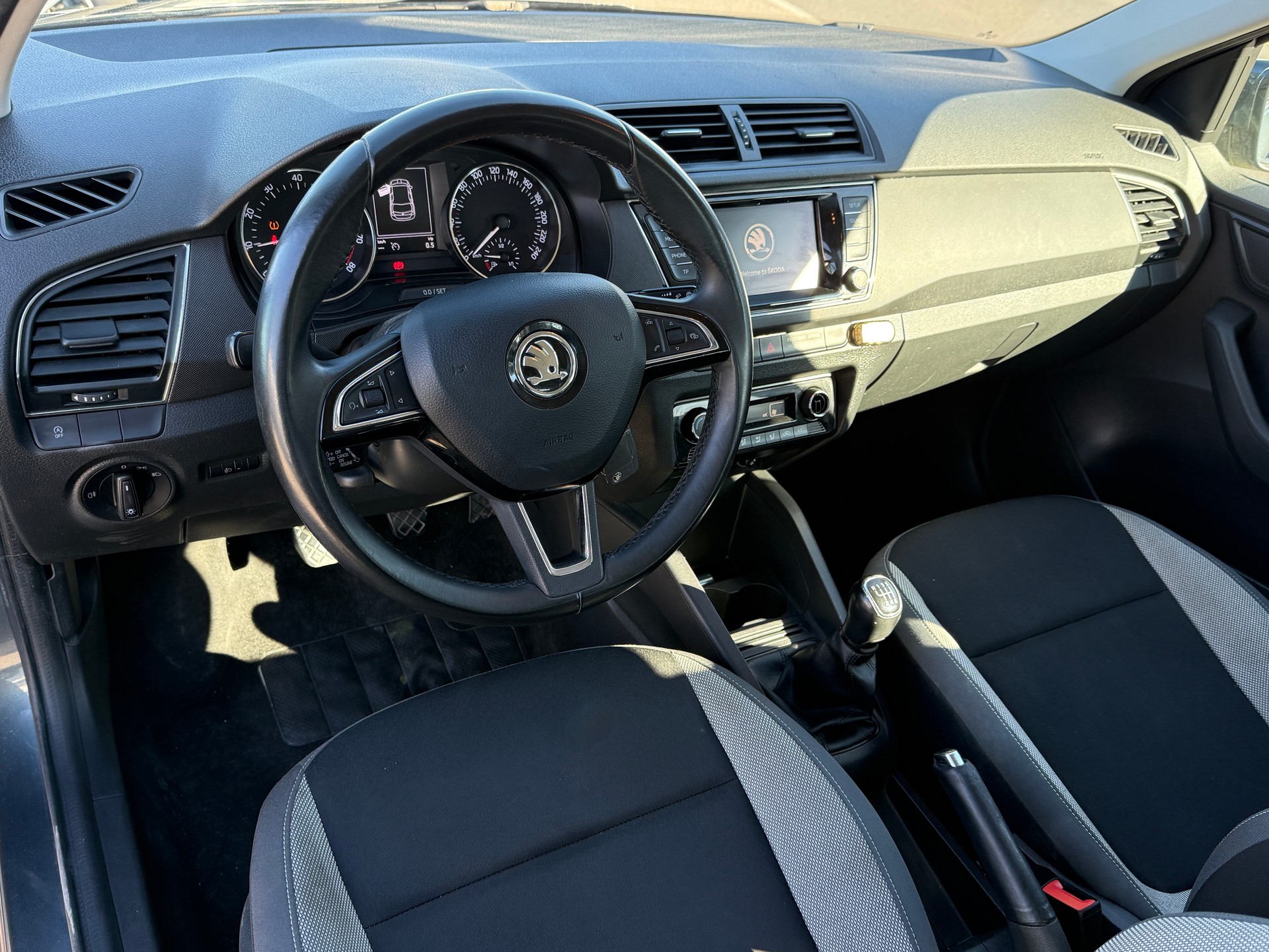SKODA Fabia 1.0 TSI Ambition - Nouvelle Expertise du Jour Octobre 2026 - Grand Service fait à Jour !-image-15