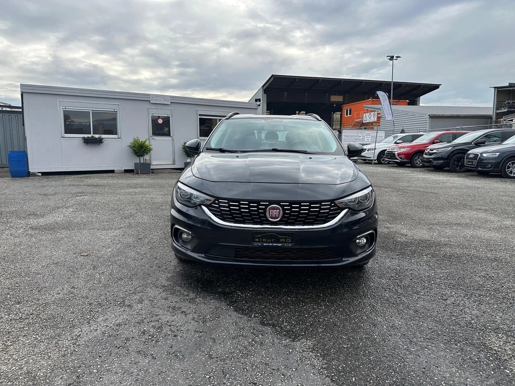 FIAT Tipo 1.6MJ Station Wagon Lounge DCT-image-1
