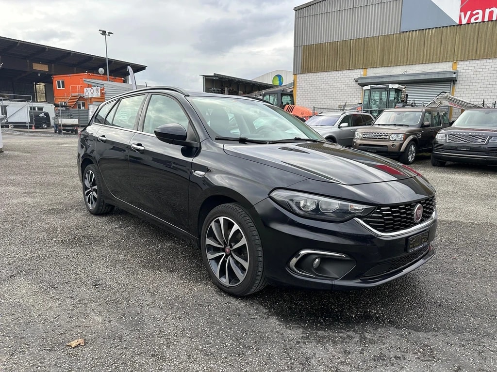 FIAT Tipo 1.6MJ Station Wagon Lounge DCT-image-0