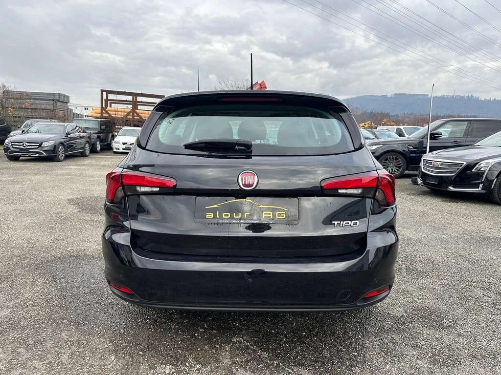FIAT Tipo 1.6MJ Station Wagon Lounge DCT-image-4