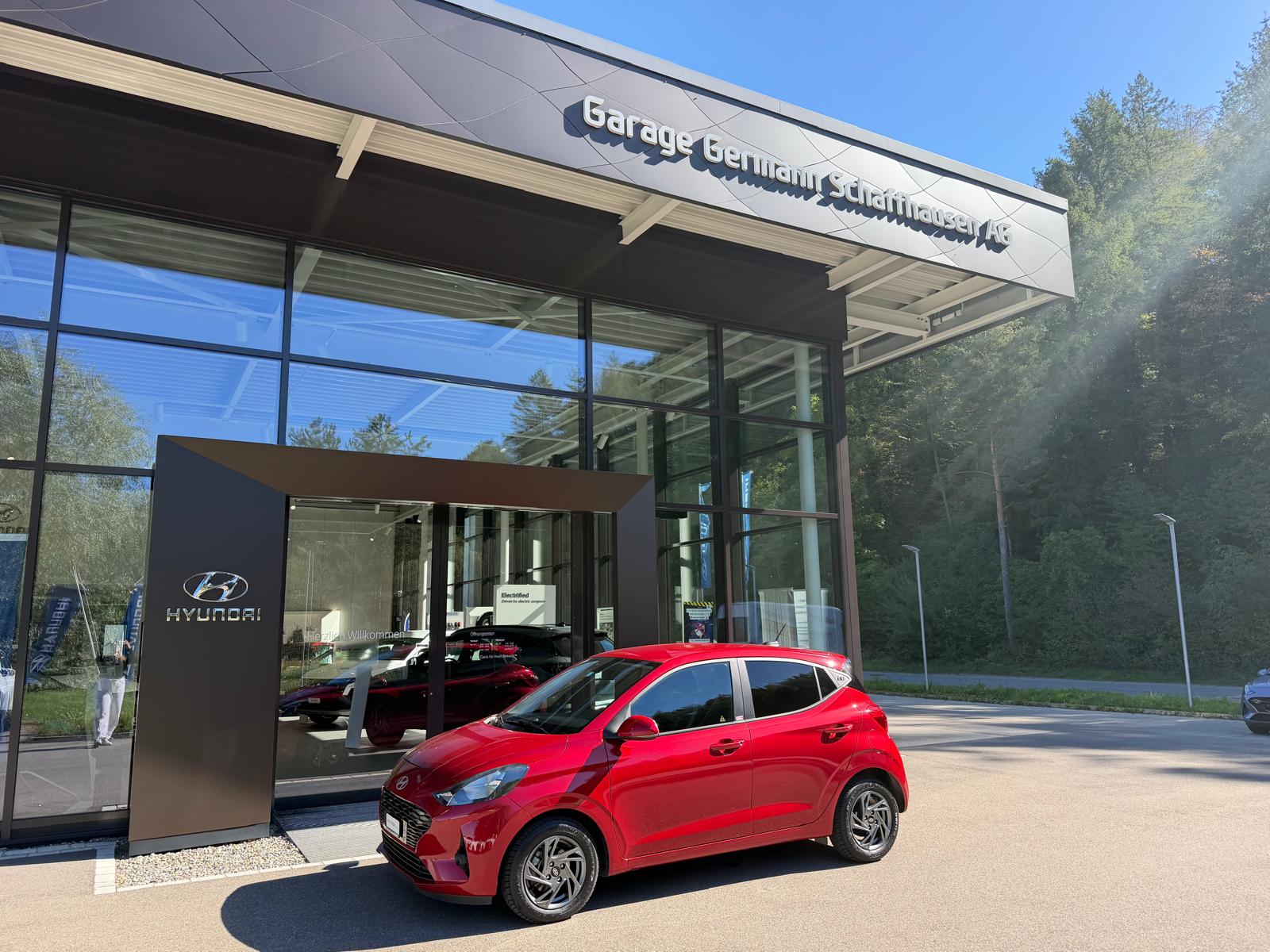 HYUNDAI i10 1.2 Amplia Aut.-image-0