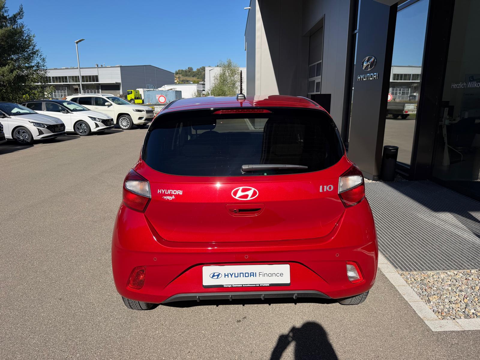 HYUNDAI i10 1.2 Amplia Aut.-image-6