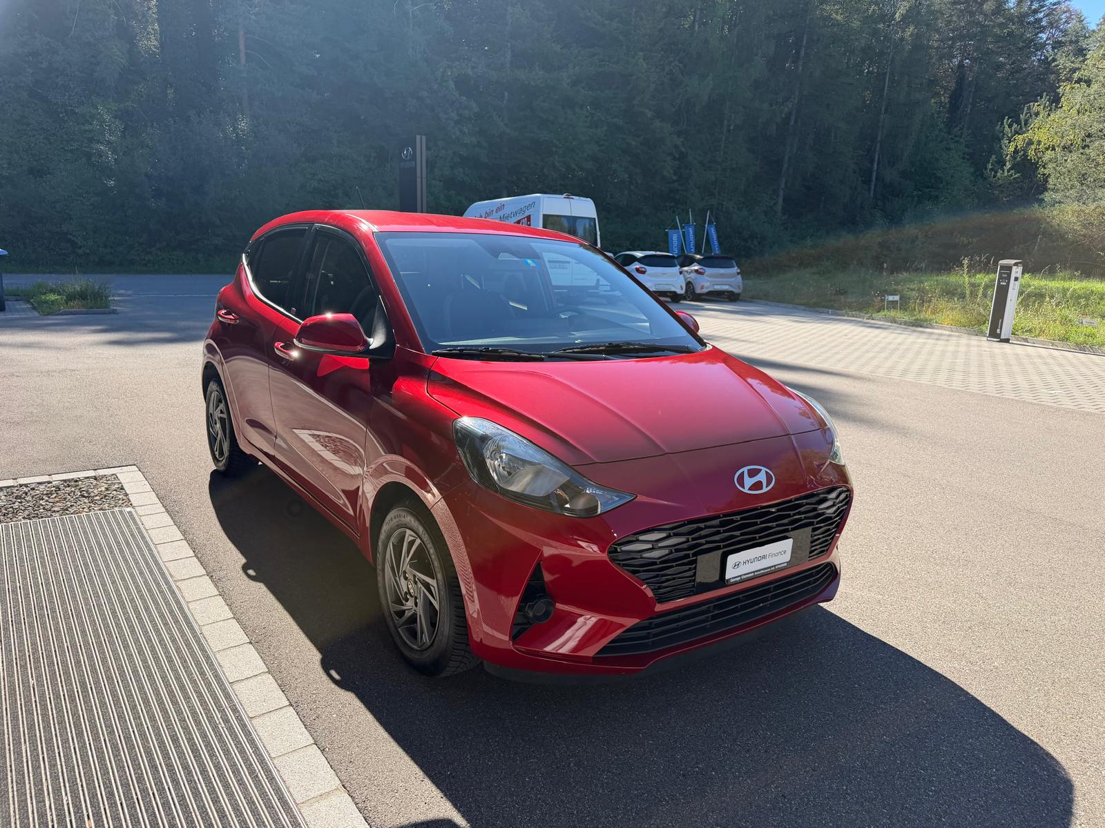 HYUNDAI i10 1.2 Amplia Aut.-image-3