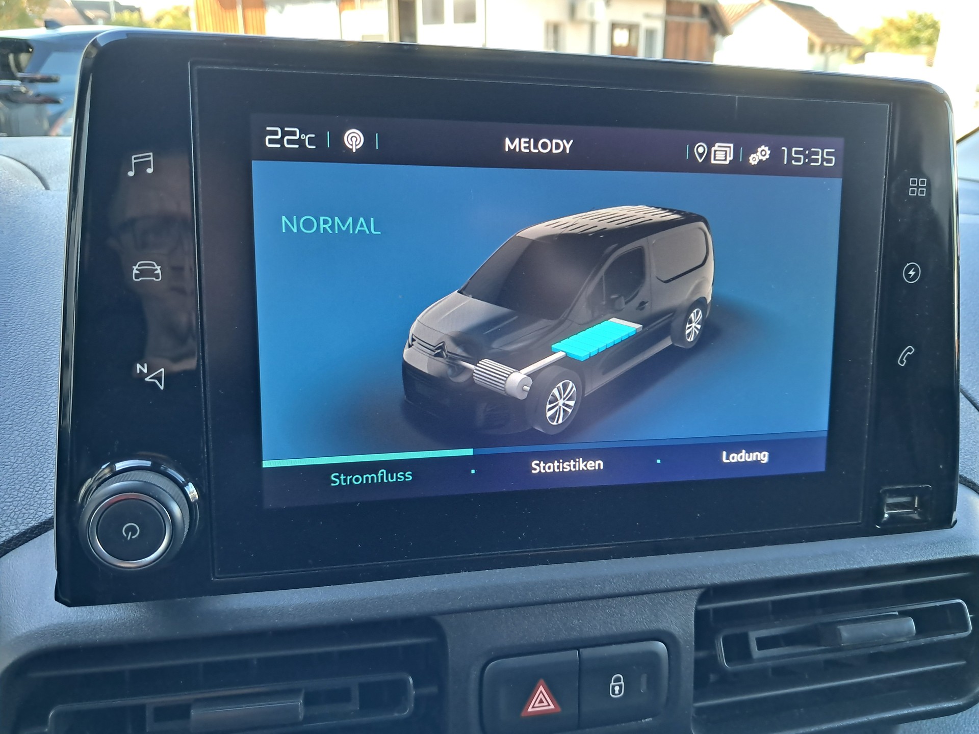 CITROEN e-Berlingo Van Swiss Edition-image-12