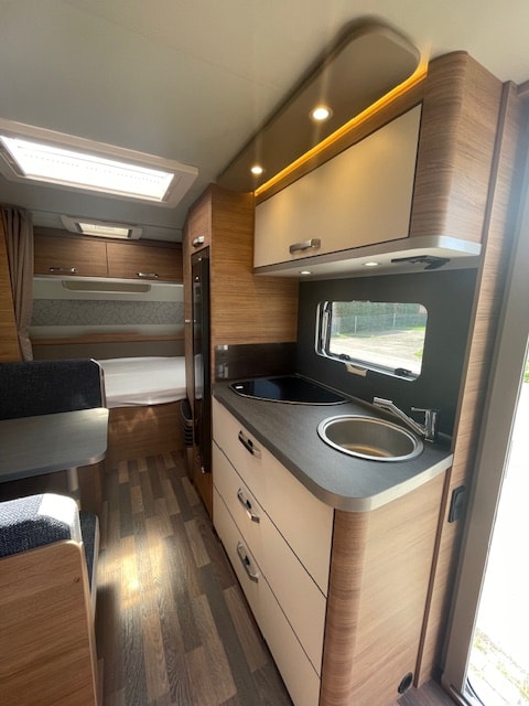 WEINSBERG Cara One 480QDK-image-7