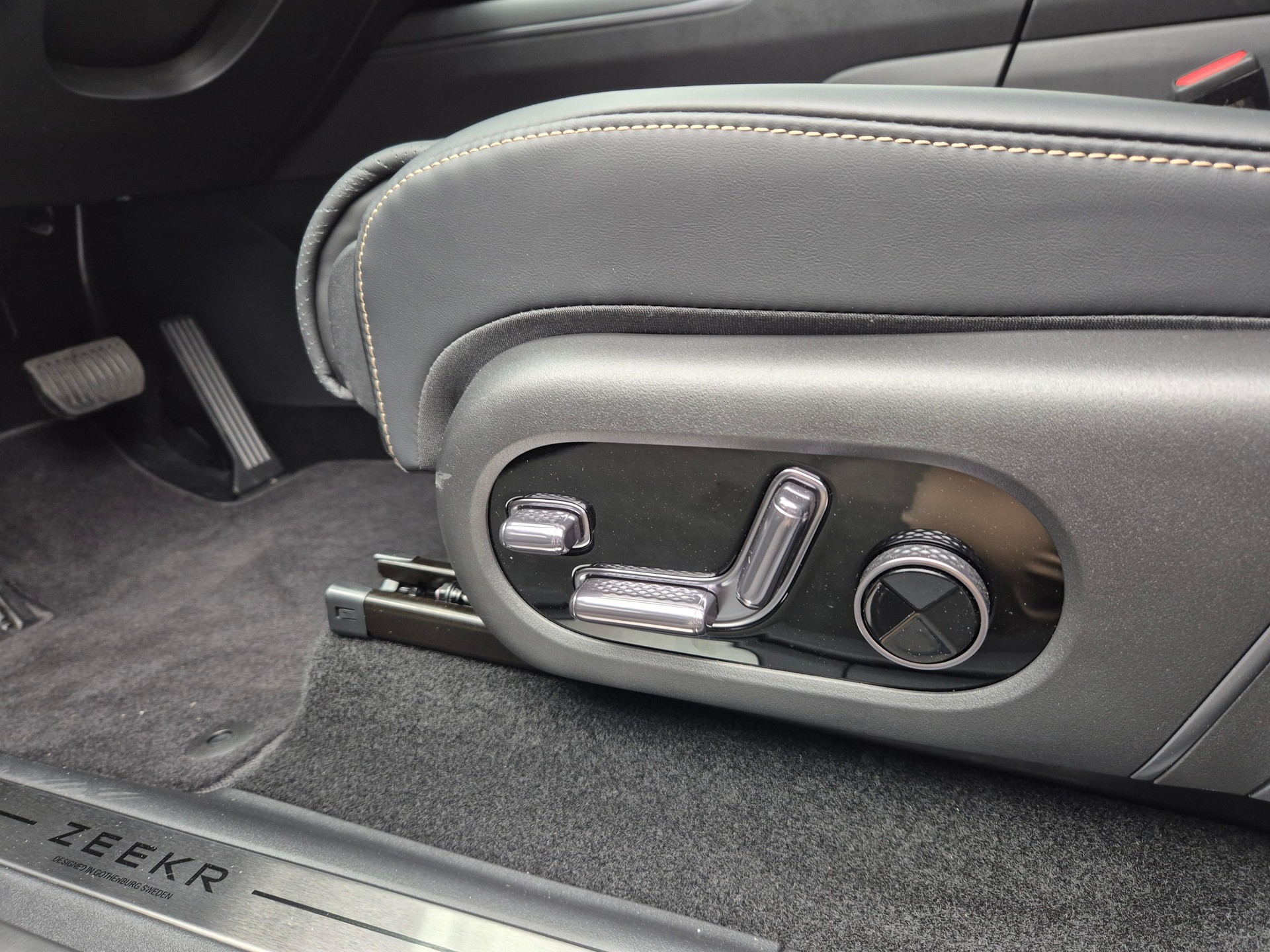 ZEEKR 7X Privilege AWD - Leasing ab 1.29%-image-14