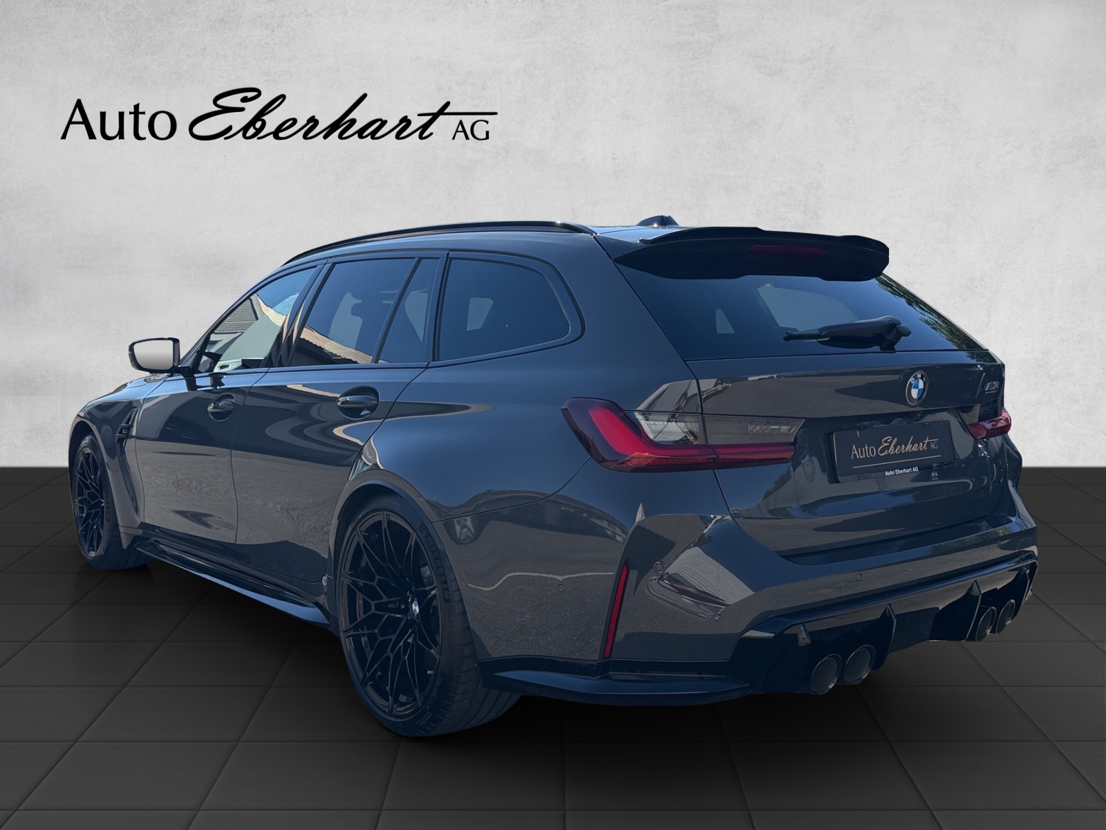 BMW M3 Touring xDrive Competition M LCI-showroom-element-1