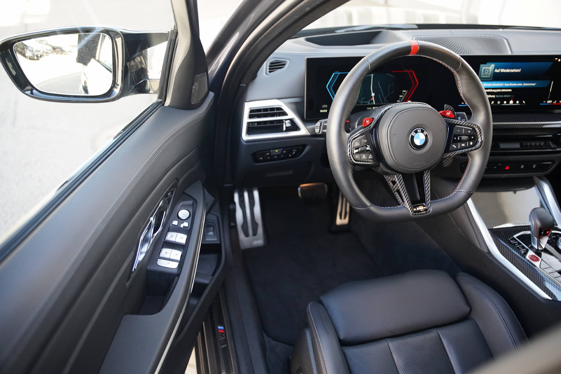 BMW M3 Touring xDrive Competition M LCI-image-8