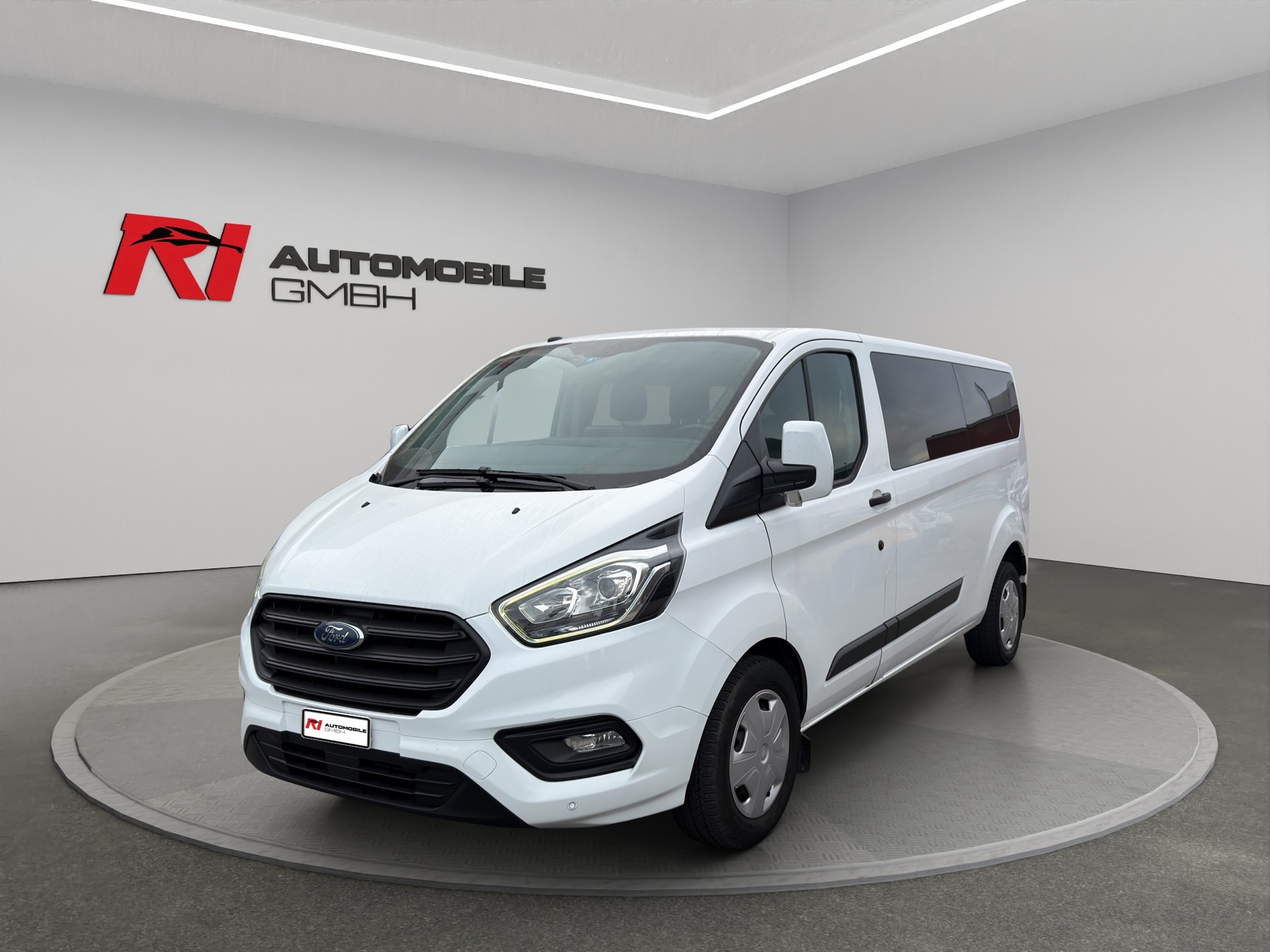 FORD Transit Custom 320 L2H1 Trend-image-0