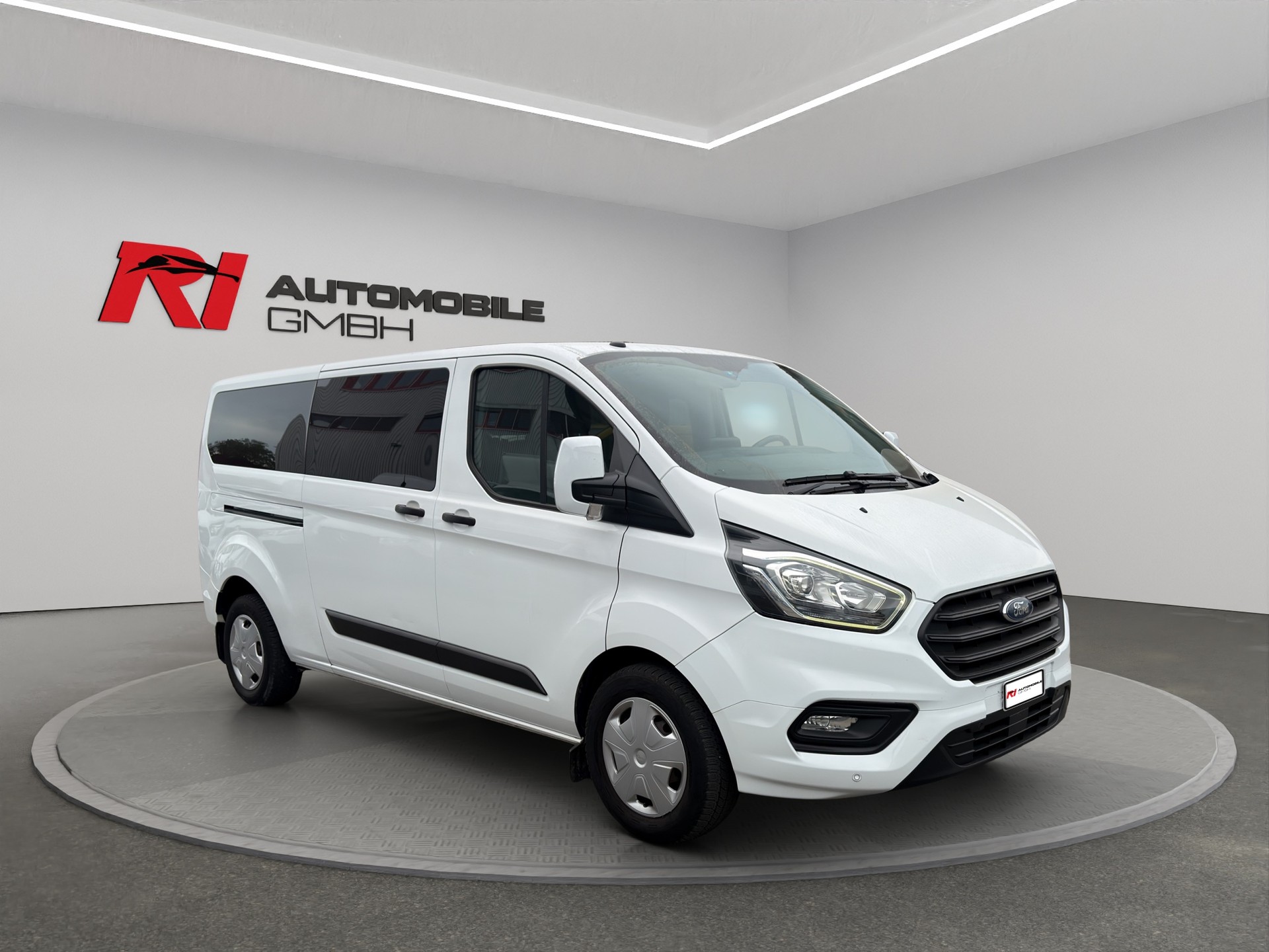 FORD Transit Custom 320 L2H1 Trend-image-1