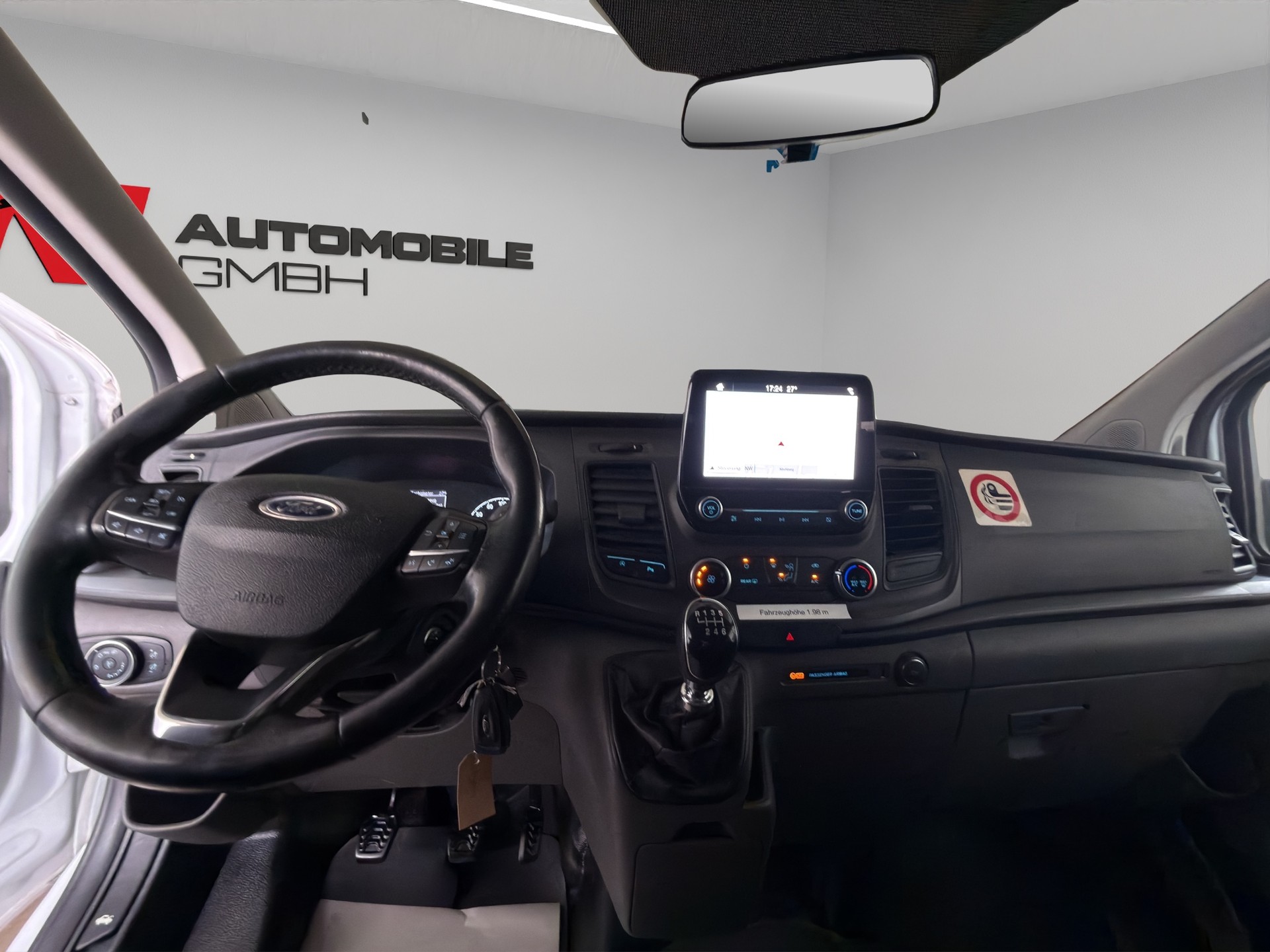 FORD Transit Custom 320 L2H1 Trend-image-9