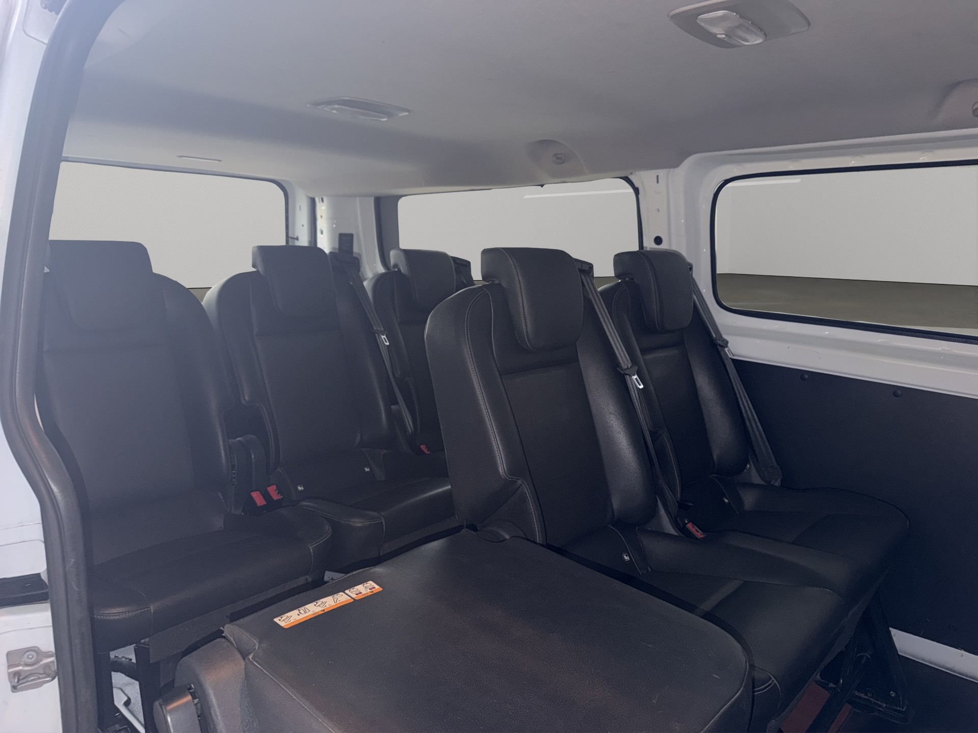 FORD Transit Custom 320 L2H1 Trend-image-11