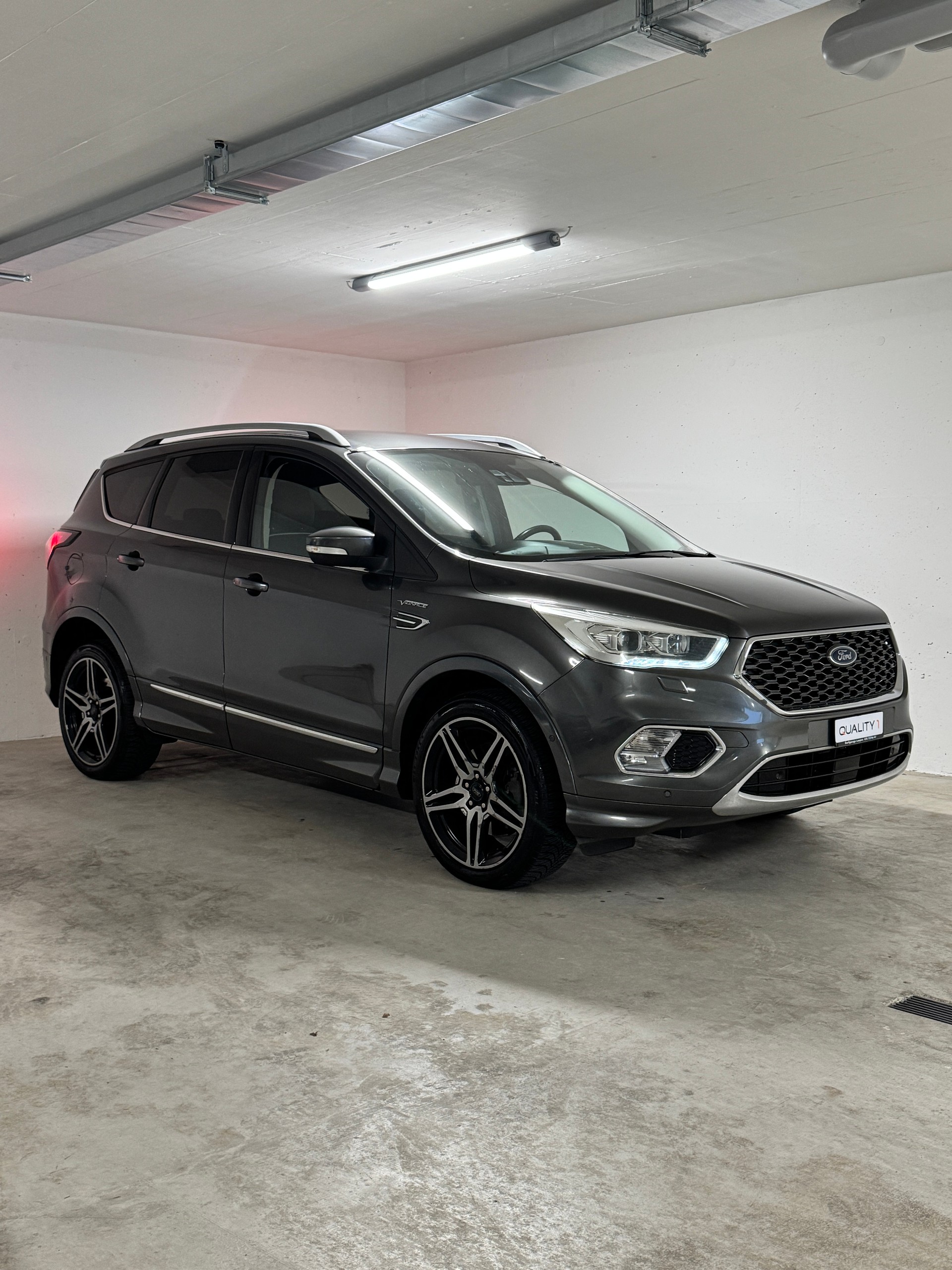 FORD Kuga 2.0 TDCi ST Line 4WD PowerShift Vignale-image-2