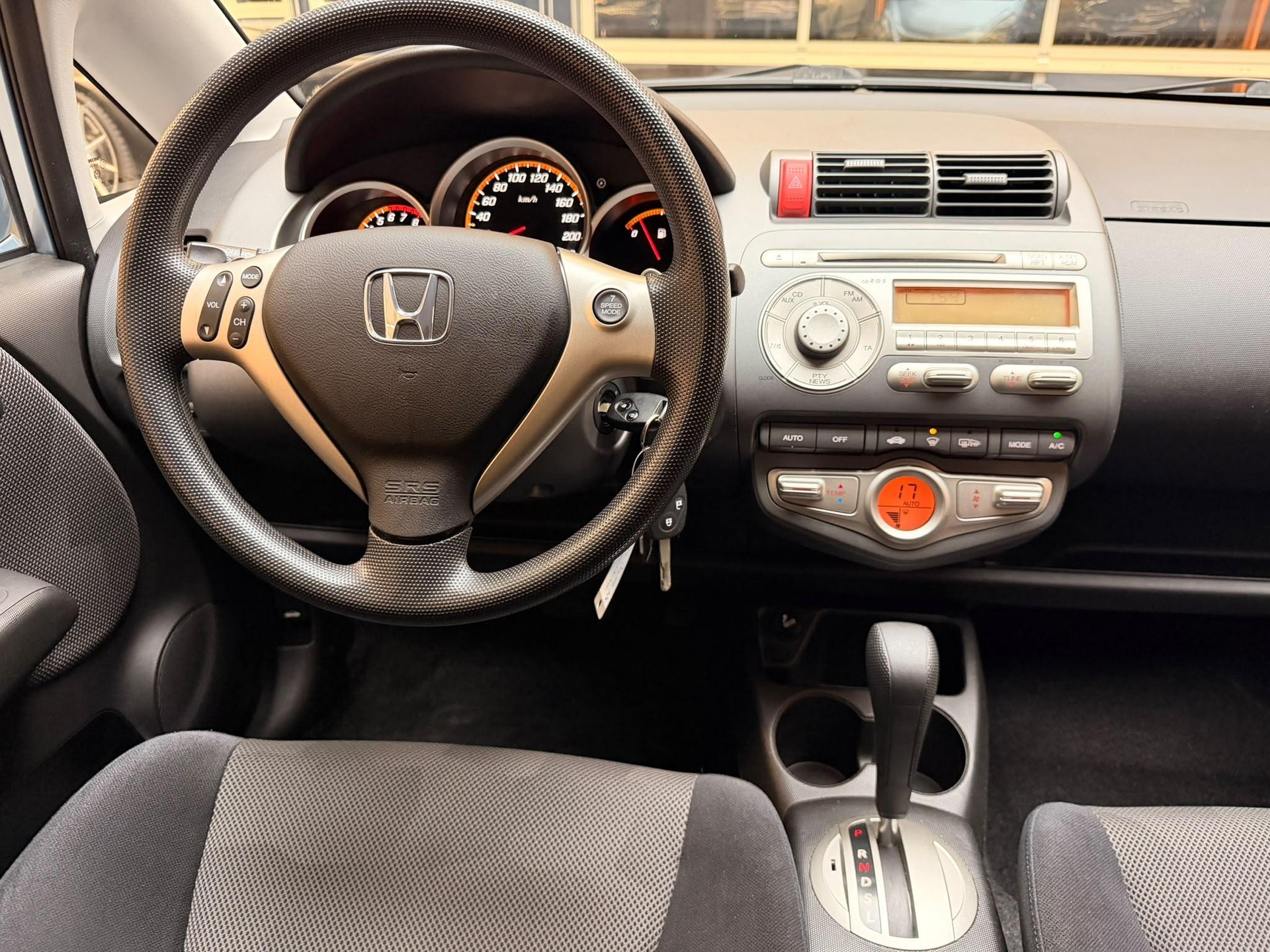 HONDA Jazz 1.4i-DSI ES-image-11