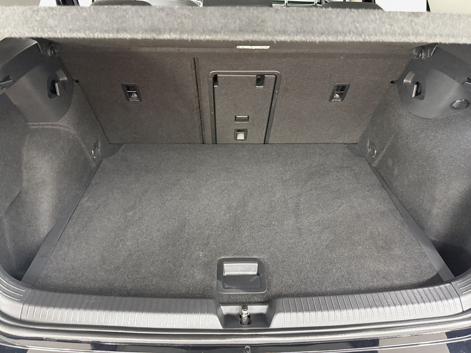 VW Golf 1.5 eTSI mHEV ACT Style DSG-image-12
