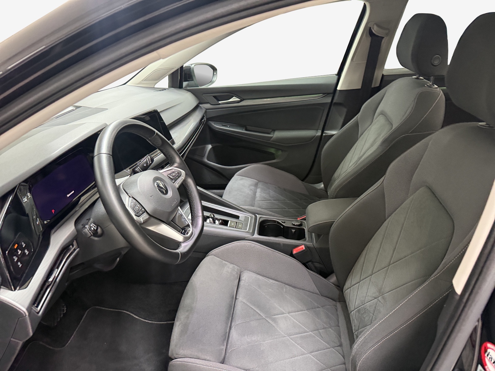 VW Golf 1.5 eTSI mHEV ACT Style DSG-image-7