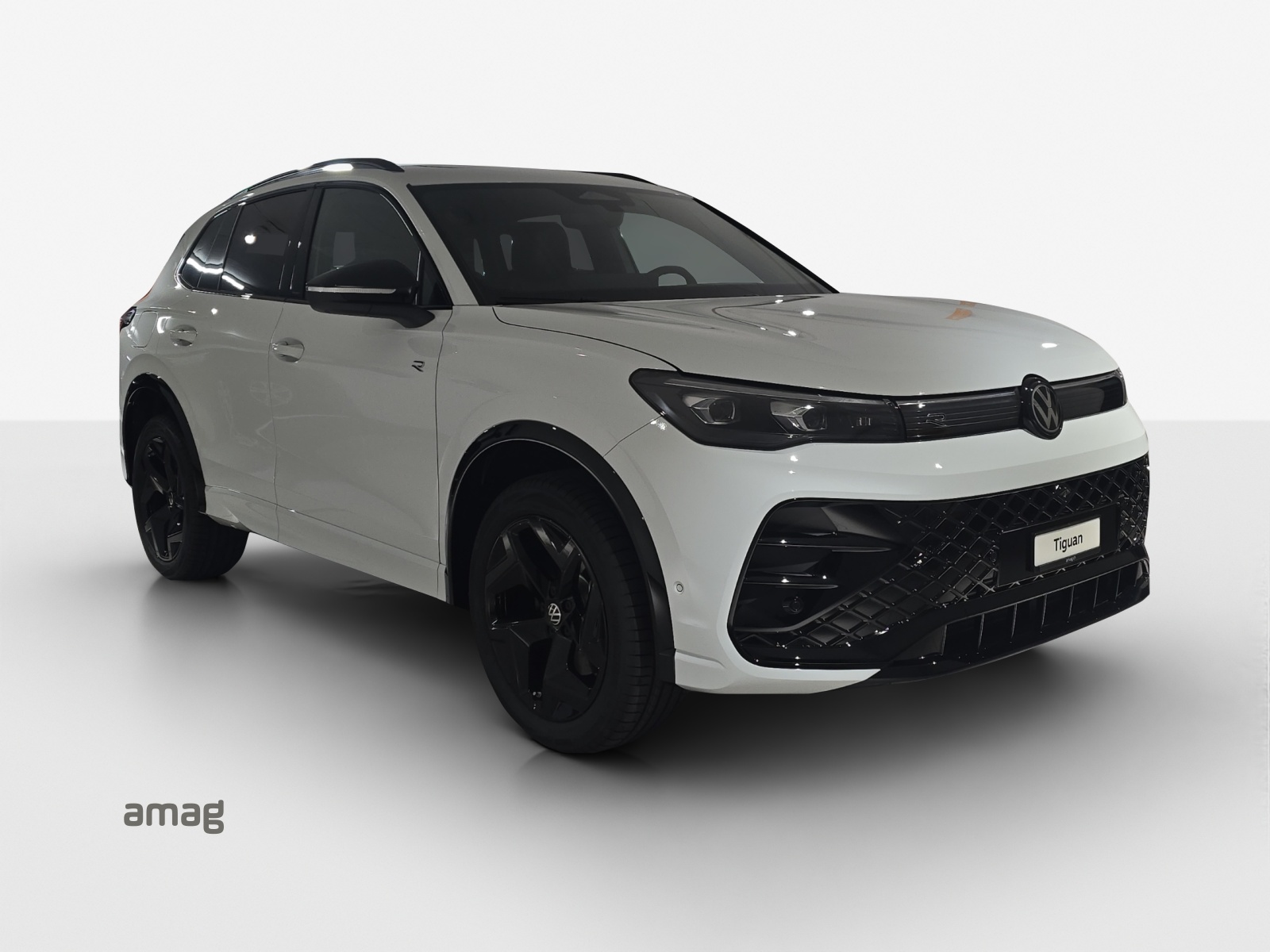 VW Tiguan 2.0 TDI SCR R-Line 4Motion DSG-image-5