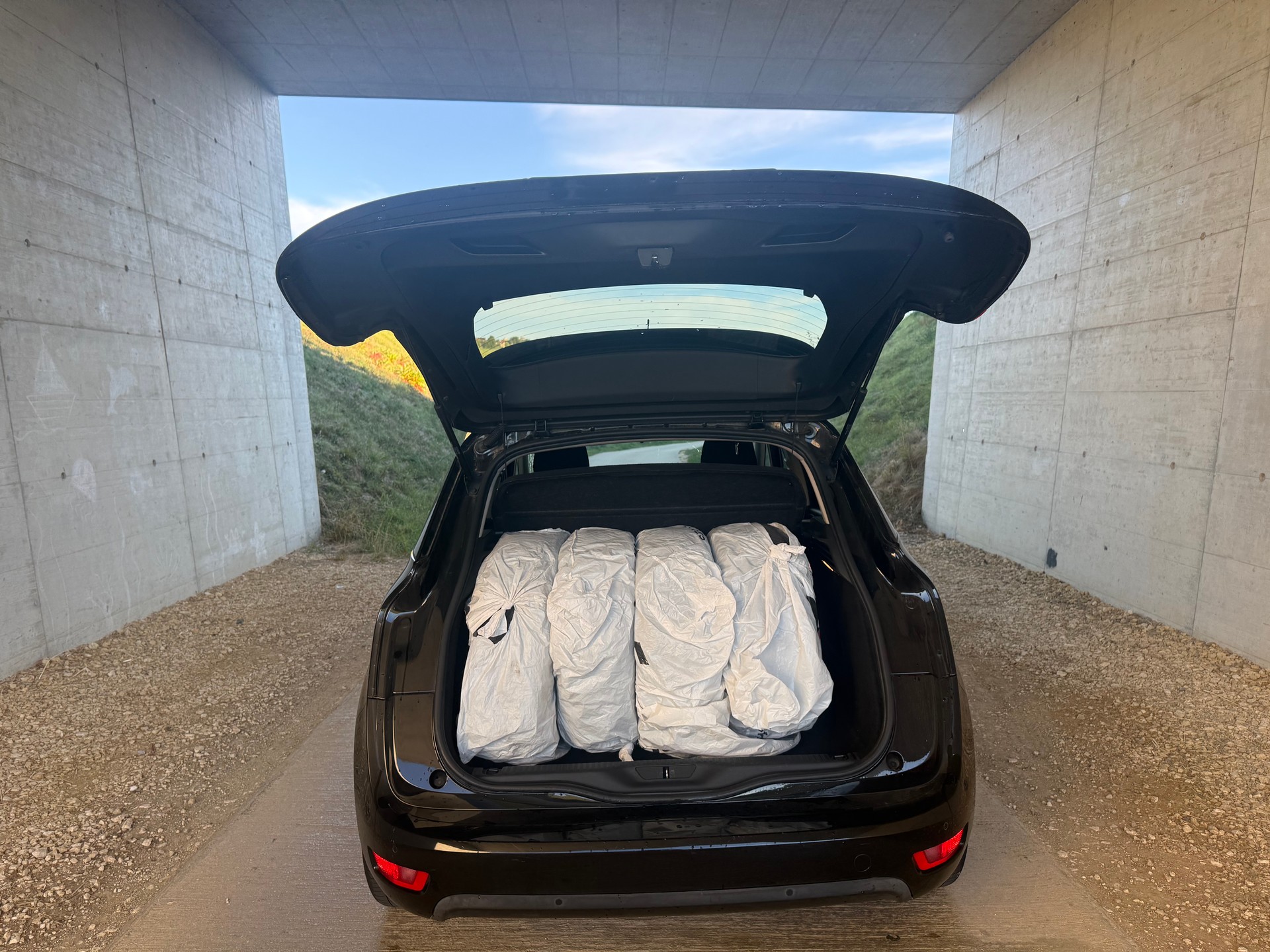 CITROEN C4 Picasso 1.2 Pure Tech Feel EAT6-image-8