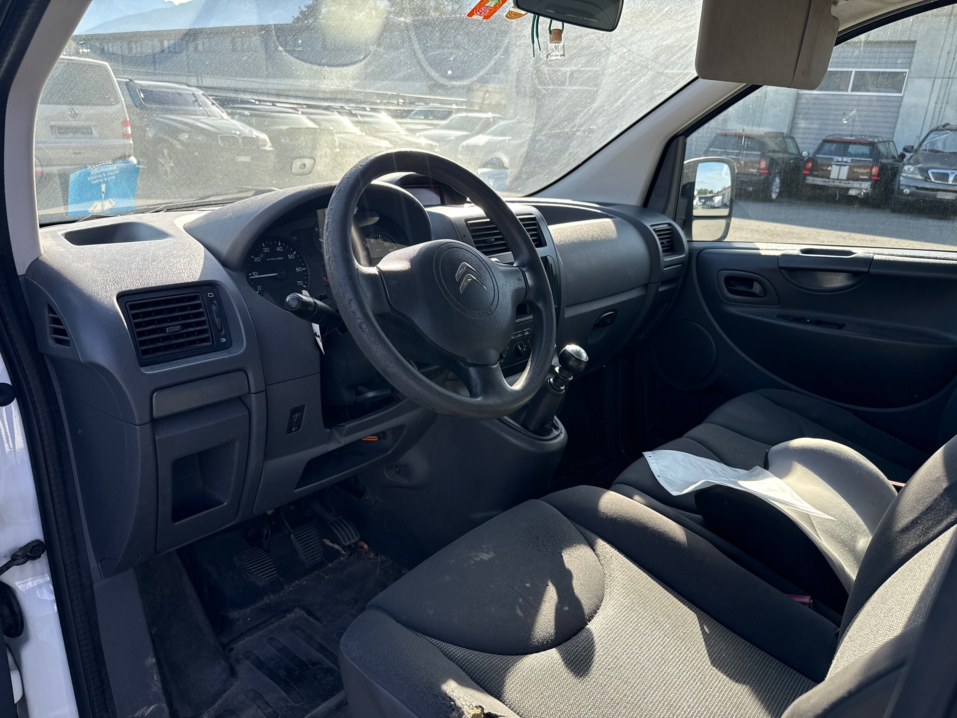 CITROEN Jumpy 2.0 HDi 12 L2H1-image-6