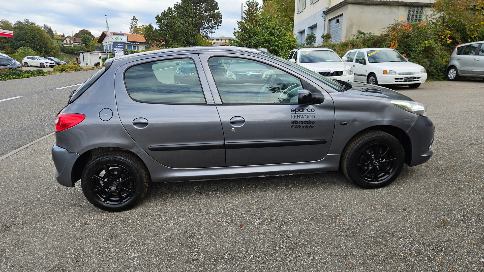 PEUGEOT 206+ 1.4 Trendy-image-5