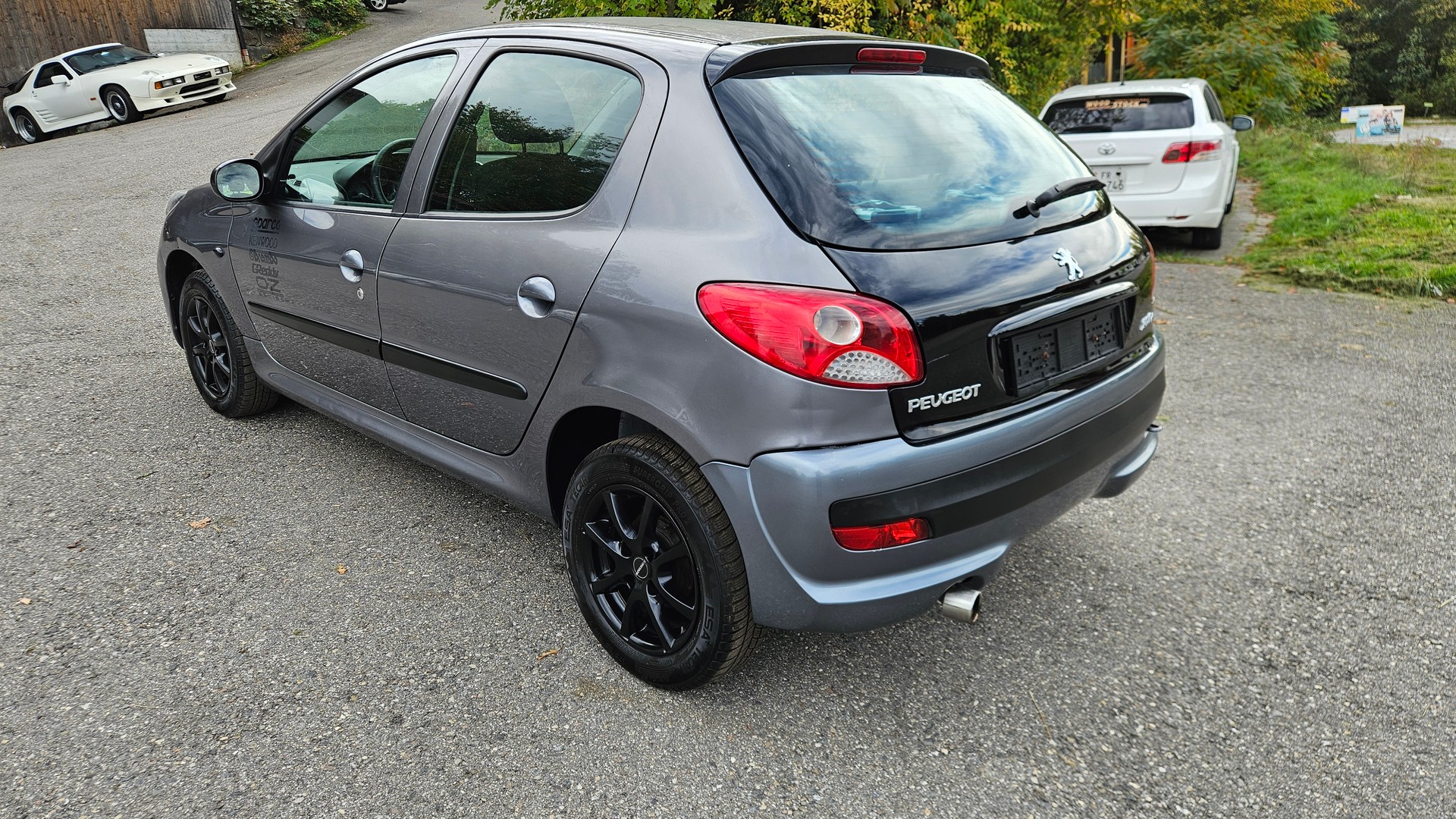 PEUGEOT 206+ 1.4 Trendy-image-1