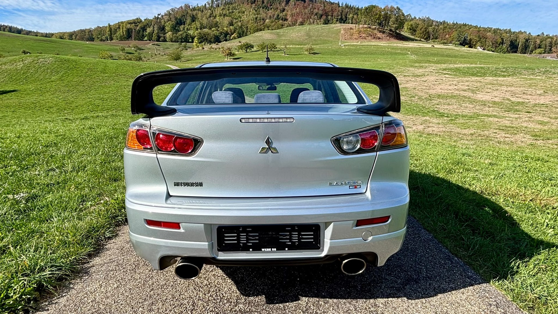 MITSUBISHI Lancer 2.0 Ralliart S 4WD TC-SST-image-3