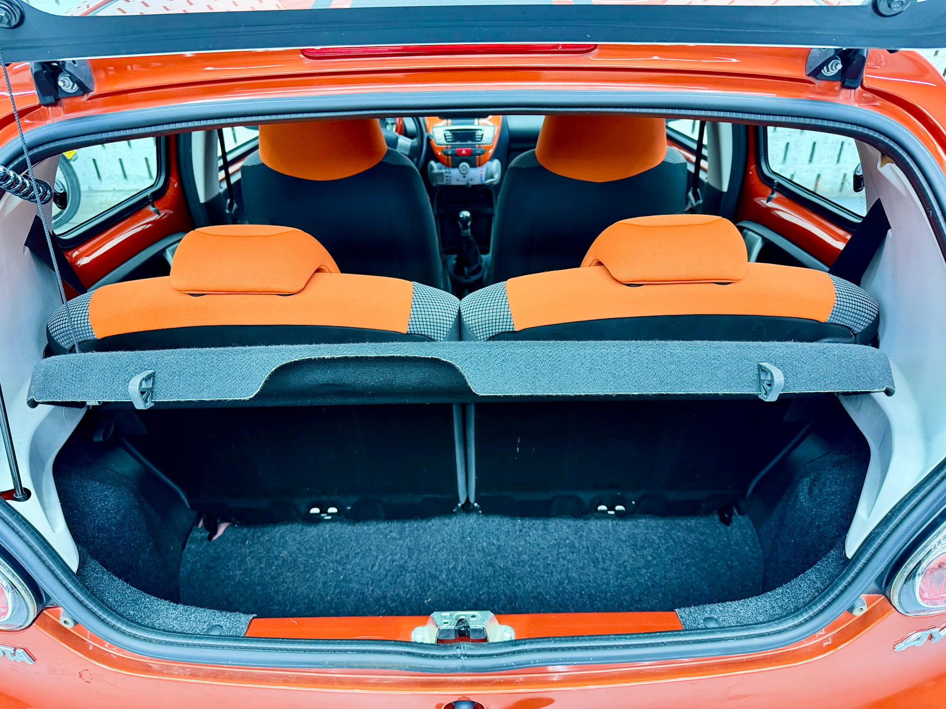 TOYOTA Aygo 1.0 VVT-i Luna-image-8
