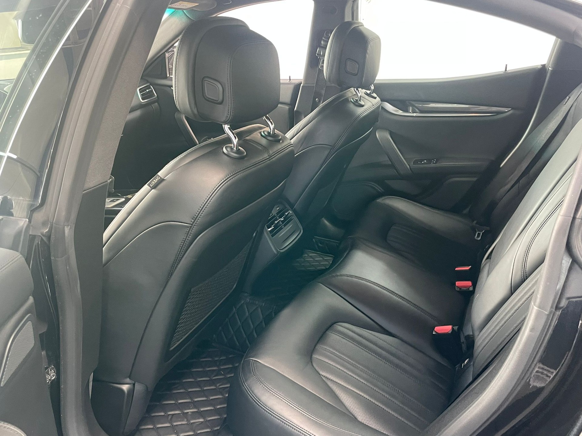 MASERATI 3.0 V6 S Q4-image-4