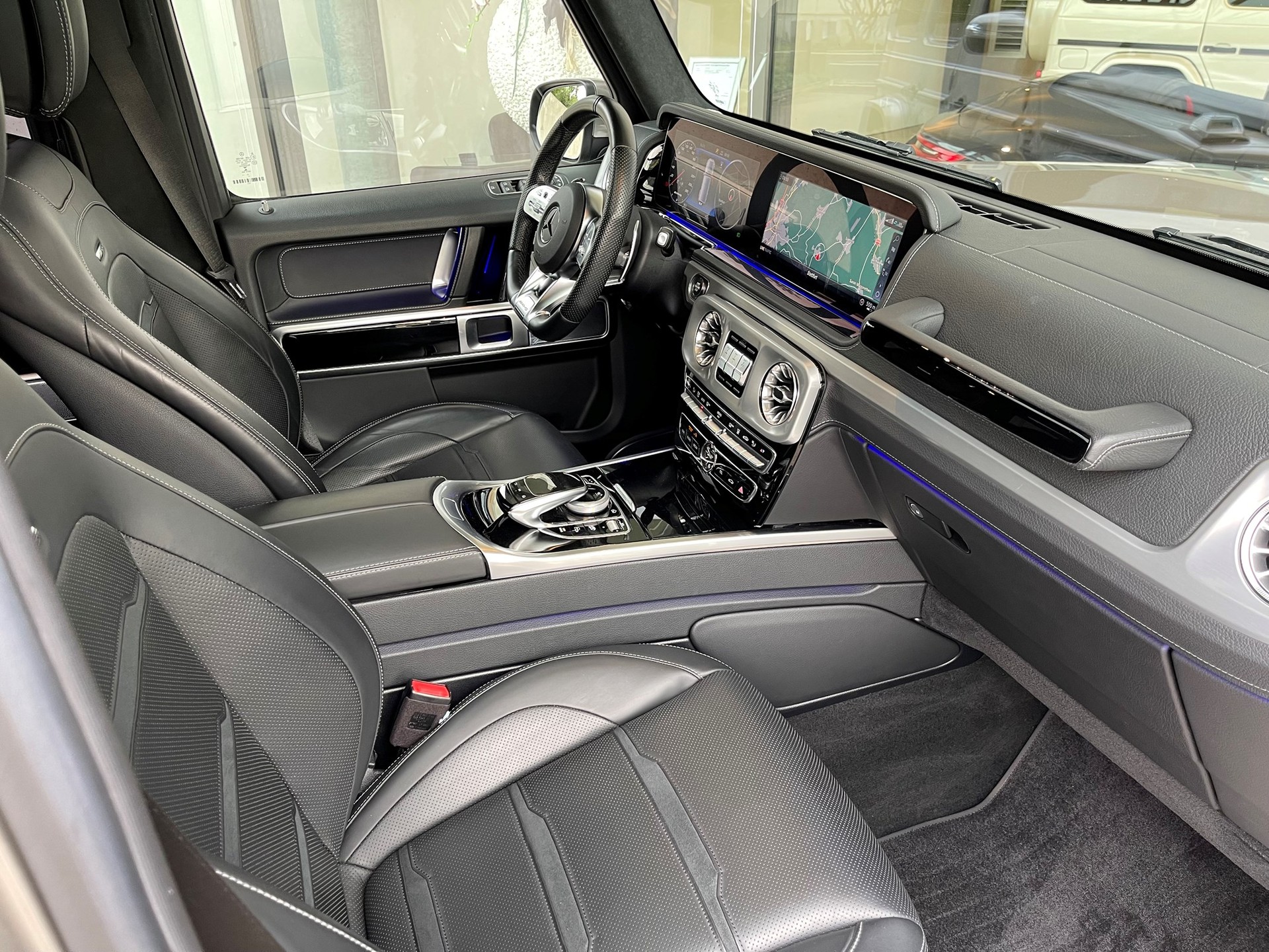 MERCEDES-BENZ G 63 AMG Speedshift Plus G-Tronic-image-14