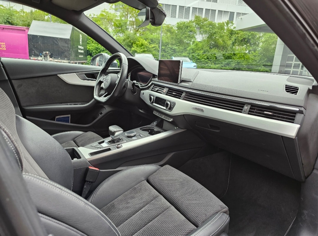 AUDI A4 Avant 2.0 TDI Sport quattro S-tronic-image-10