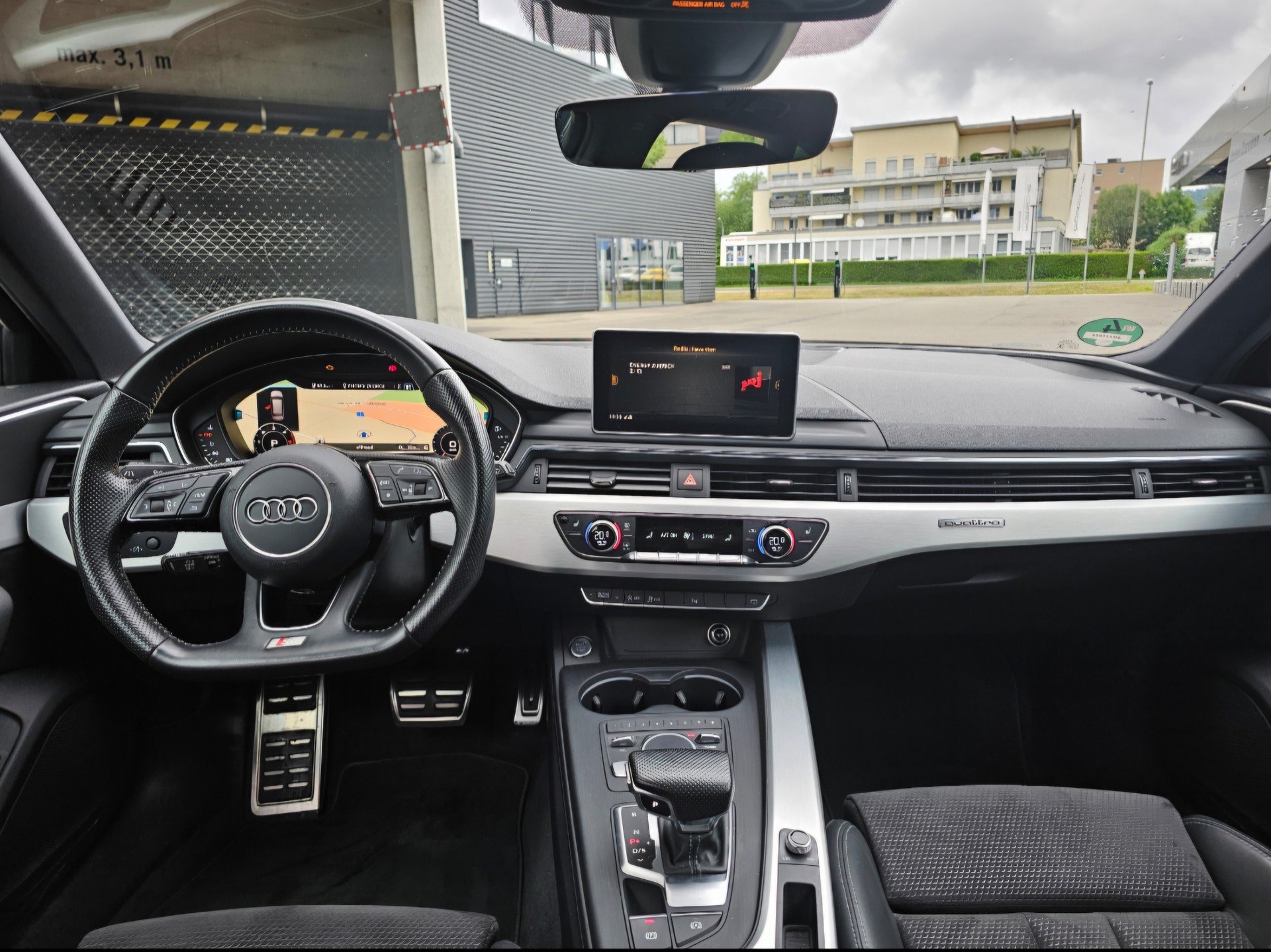 AUDI A4 Avant 2.0 TDI Sport quattro S-tronic-image-8